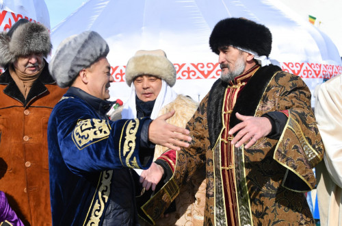 Көрісу – халқымыздың көне  дәстүрінің бірі