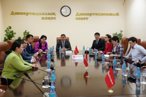 Жас ғалымдар жаттандылықты қаламайды