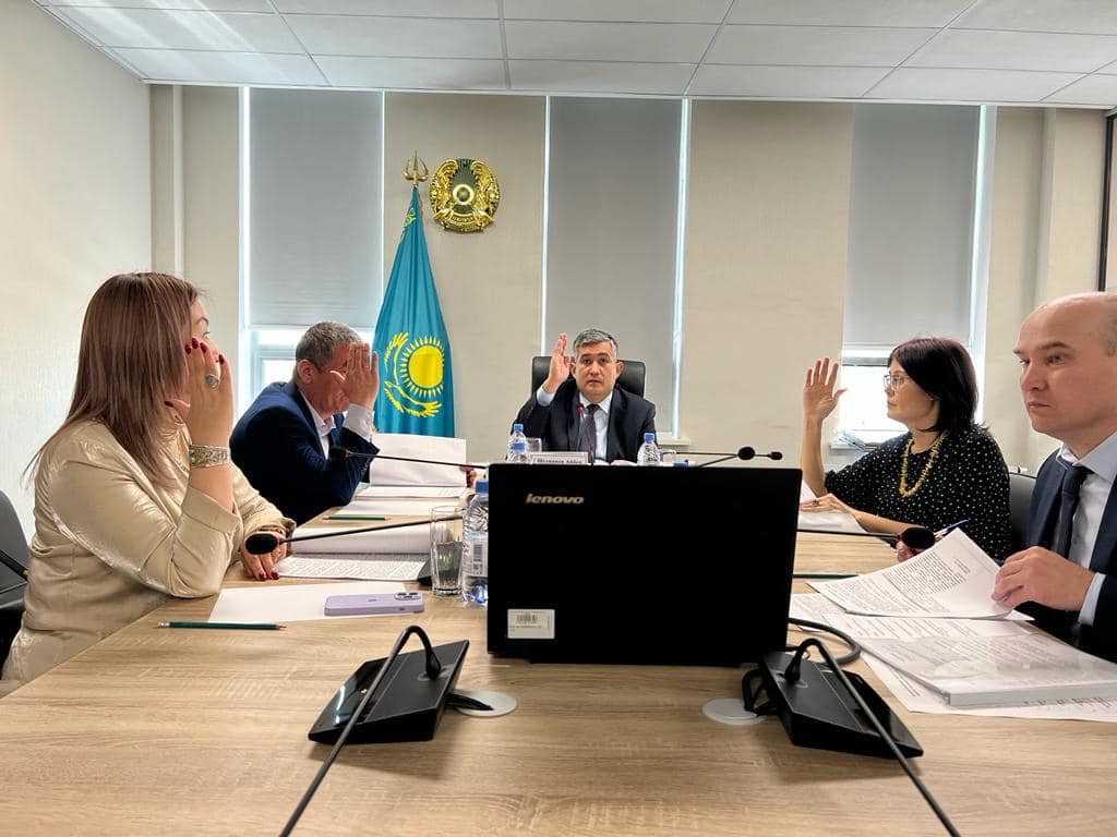 Шенеуніктерге шара қолданылды