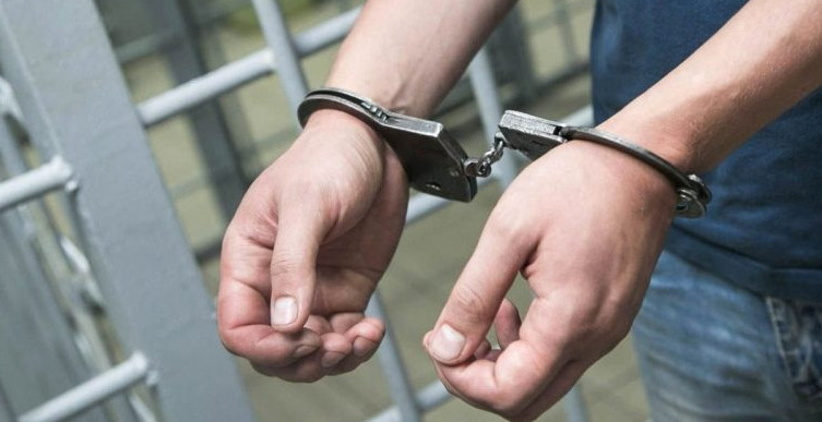 СҚО-да интернет арқылы 15 адамды алдаған жігіт ұсталды