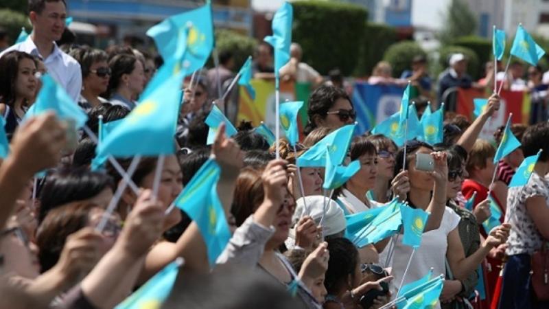 Халық пікірін білдіруге тиіс