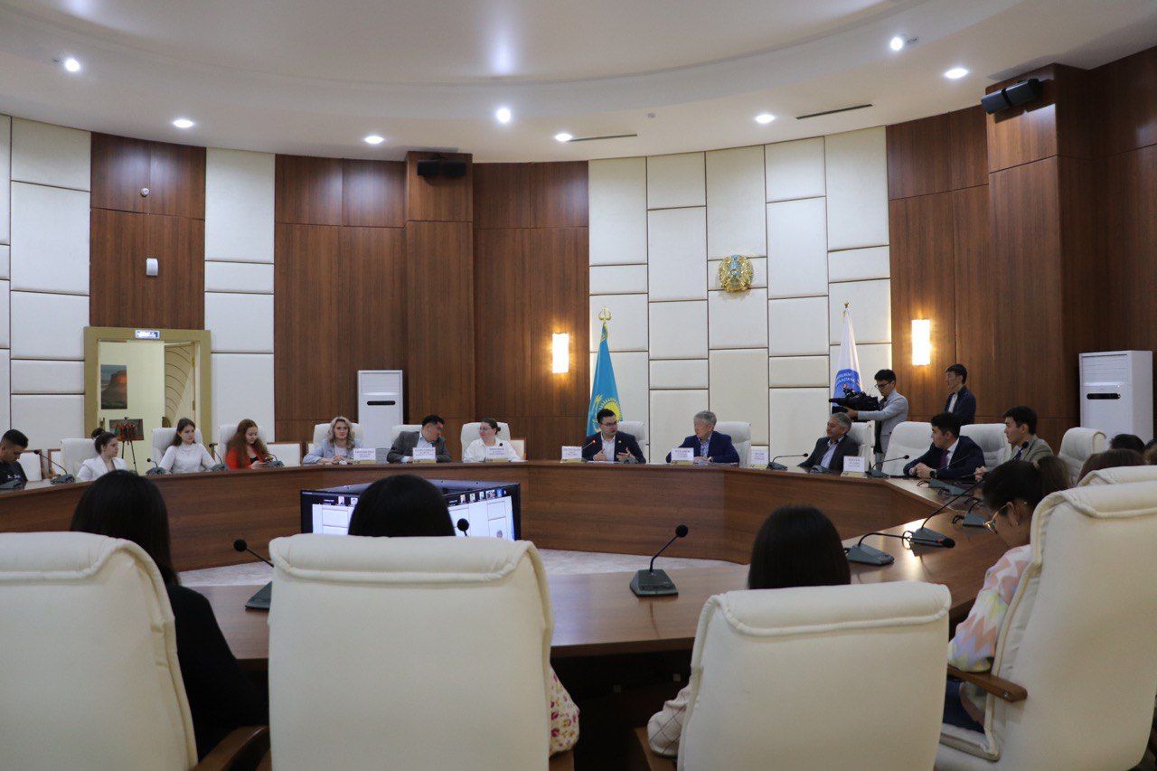 Ассамблея жастары реформаны қолдайды