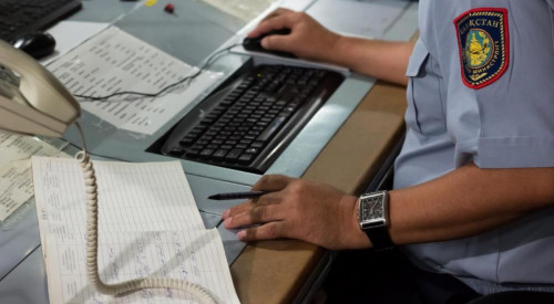 Лифтіде әйелін соққыға жыққан ер адамға қатысты қылмыстық іс қозғалды