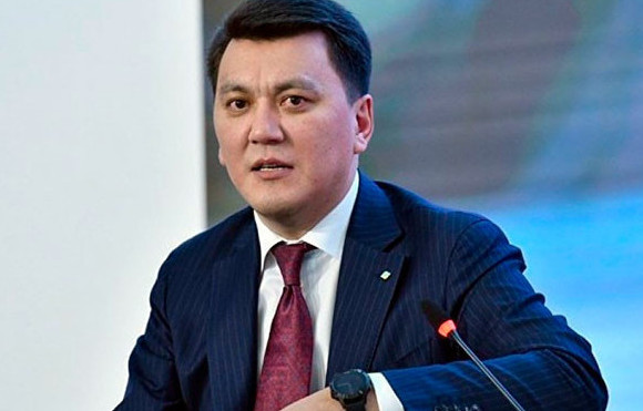 Халықтың басым бөлігі референдумды қолдап отыр - Ерлан Қарин