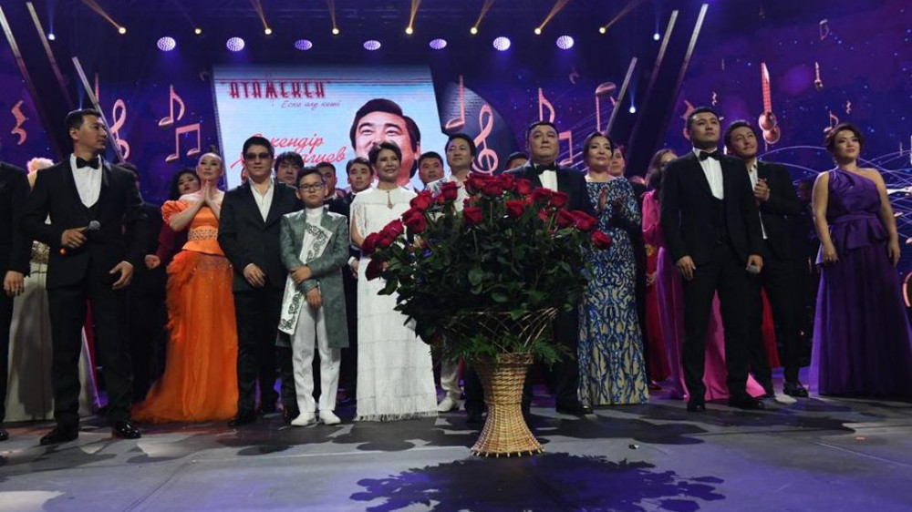 Елі Ескендірін еске алды