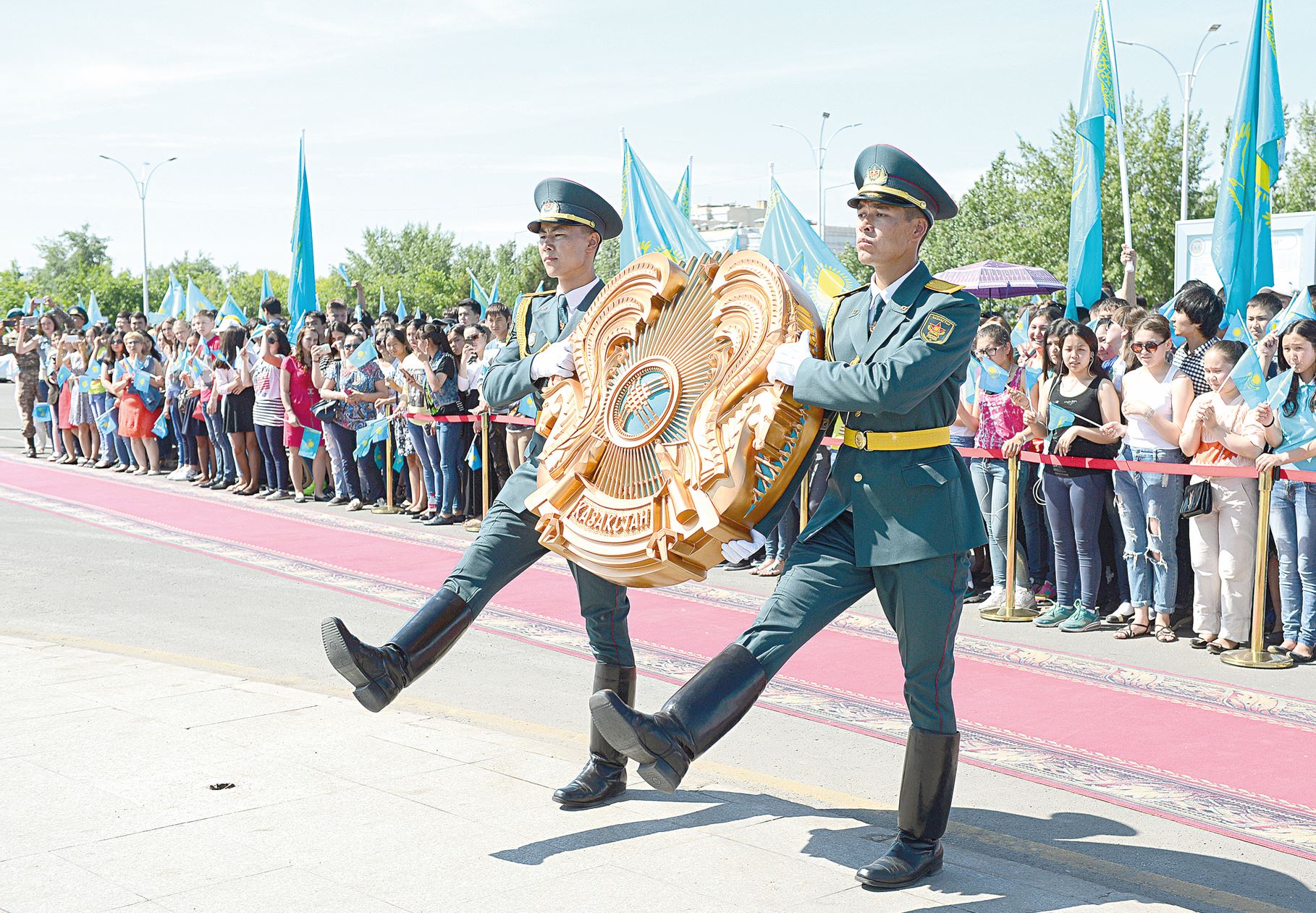 Қазақ геральдикасының тарихы тереңде жатыр
