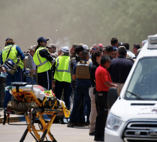 АҚШ-та жерлеу рәсімі кезінде атыс болды