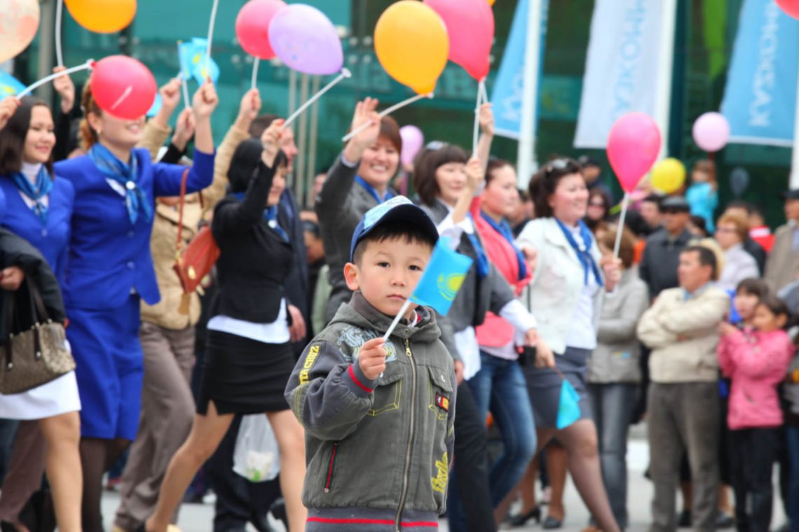 Әуелгі басымдық балаларға беріледі