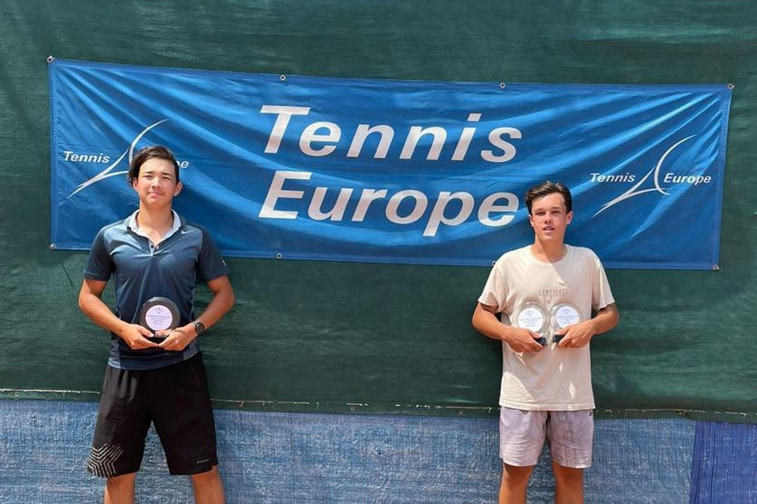 Арсений Требухин Грузиядағы жарыста абсолютті жеңімпаз атанды