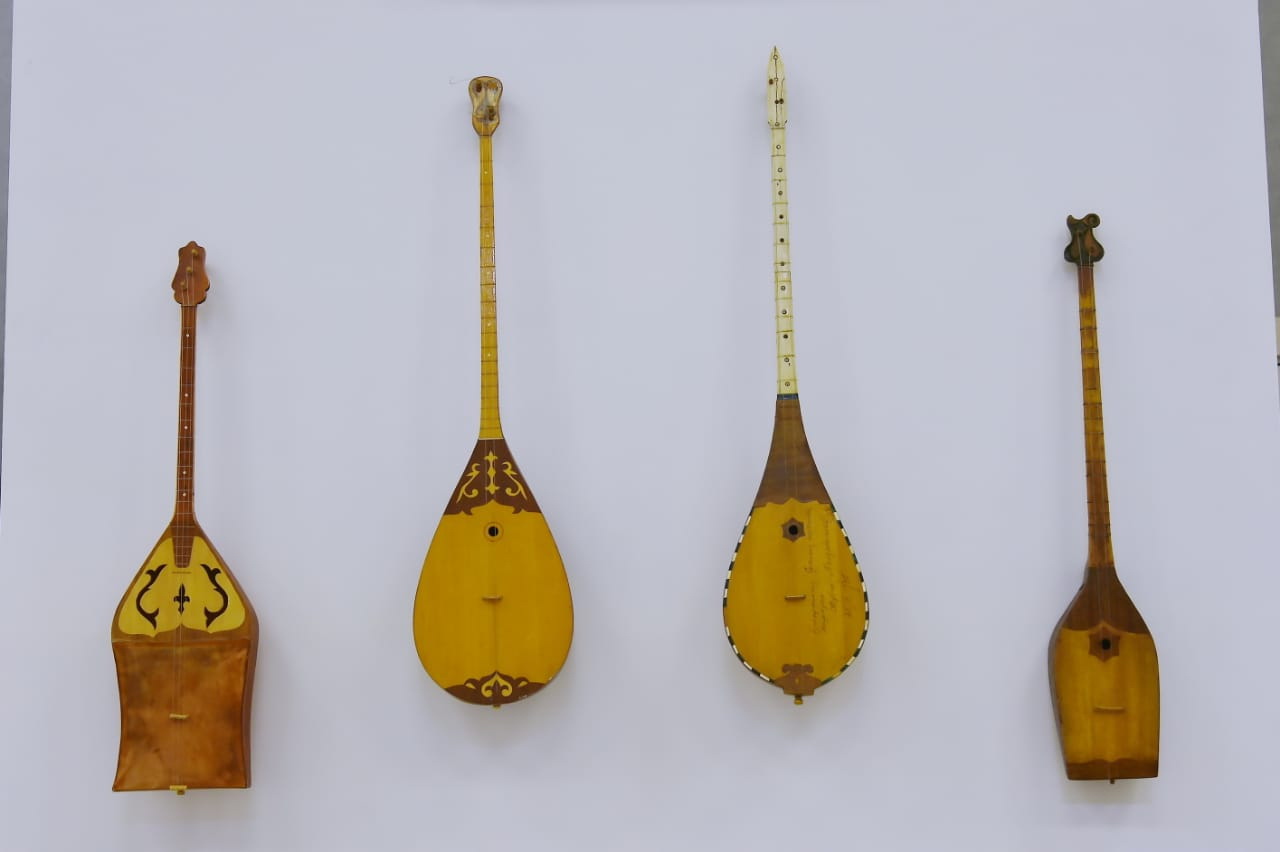 Сырлы аспаптардың сиқырлы үні