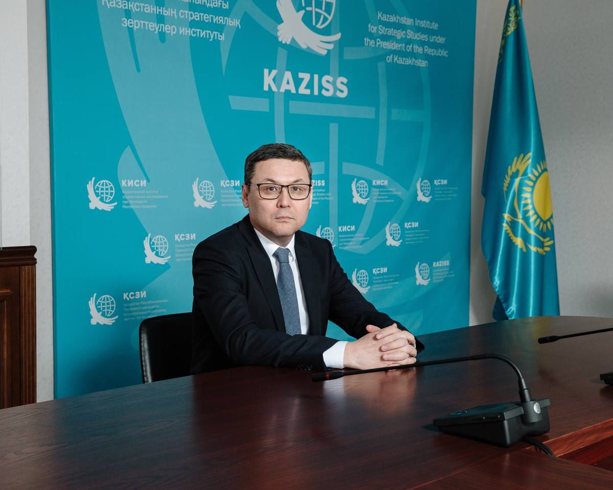 Еркін Тұқымов: Әлемде жас ғалымдар үшін күрес жүріп жатыр