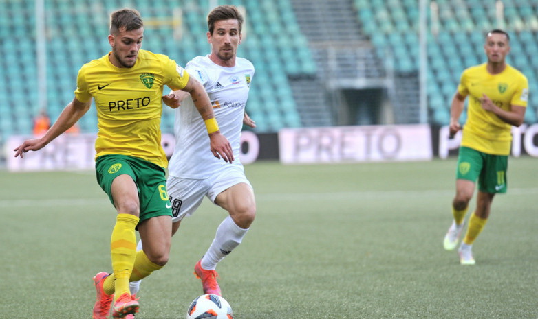 Алуан-алуан клуб бар, шамасына қарай шабатын