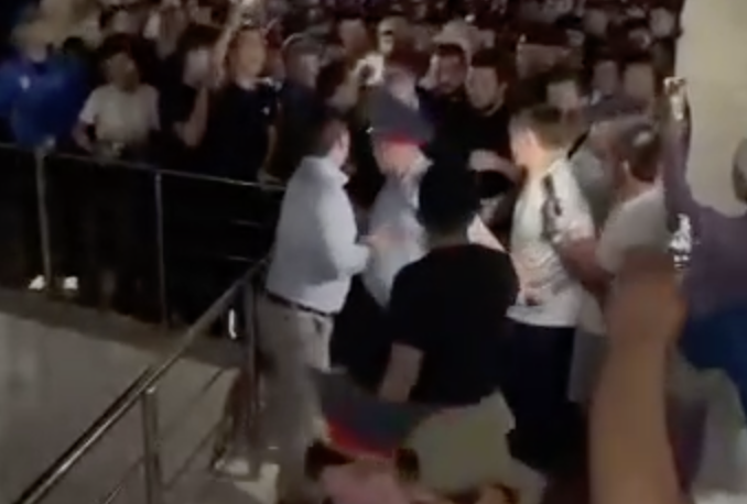 Полицейді кім қорғайды?