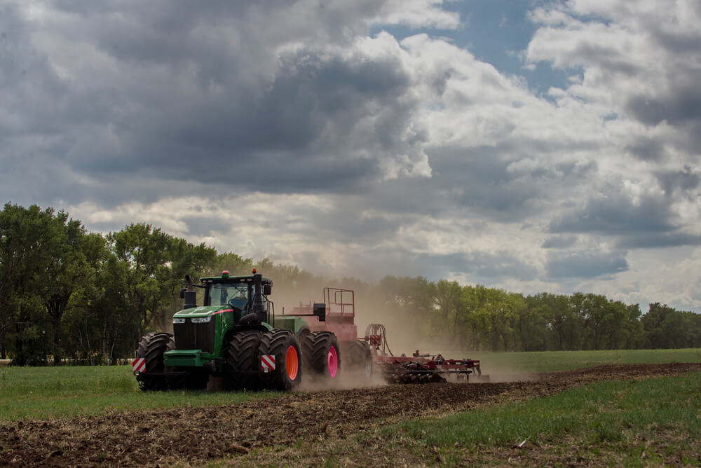 Трактордың құны – шаруаның мұңы