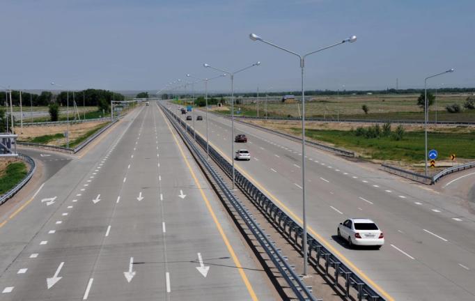 Жол бойындағы қызмет көрсетуді дамытады