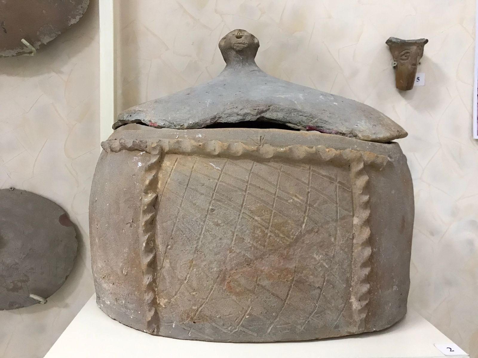 Жұмбағы мол оссуарий