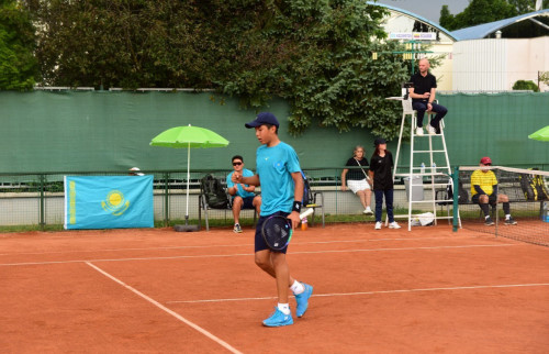 Теннистегі тарихи жеңіс