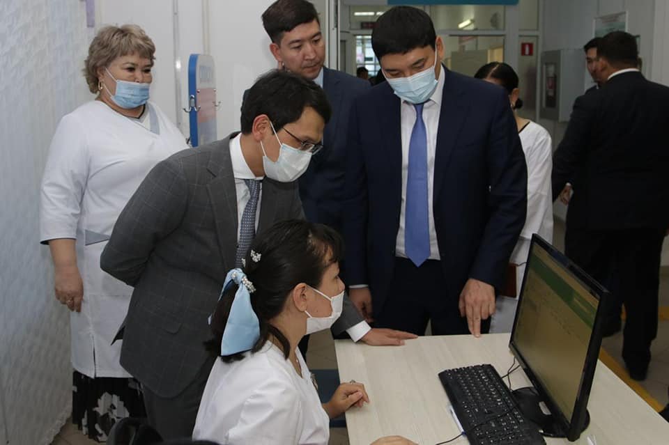 Цифрландыру жұмысымен танысты