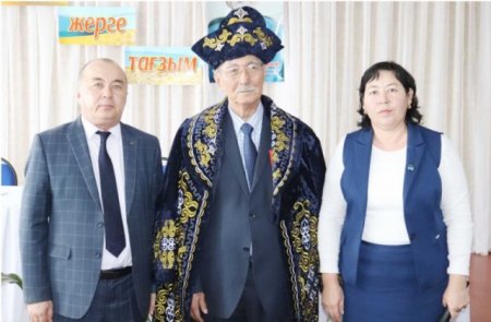 Еңбегі ерен, білімі терең