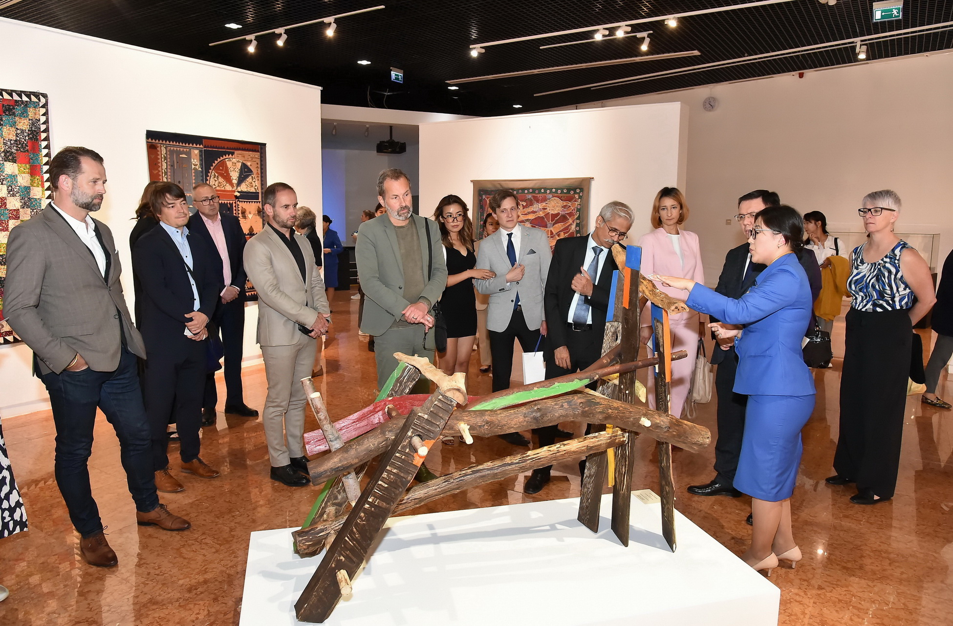 Өткен мен бүгінді сабақтастырған...