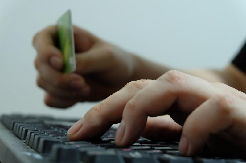 Anydesk және Teamviewer-ті жүктемеңіз