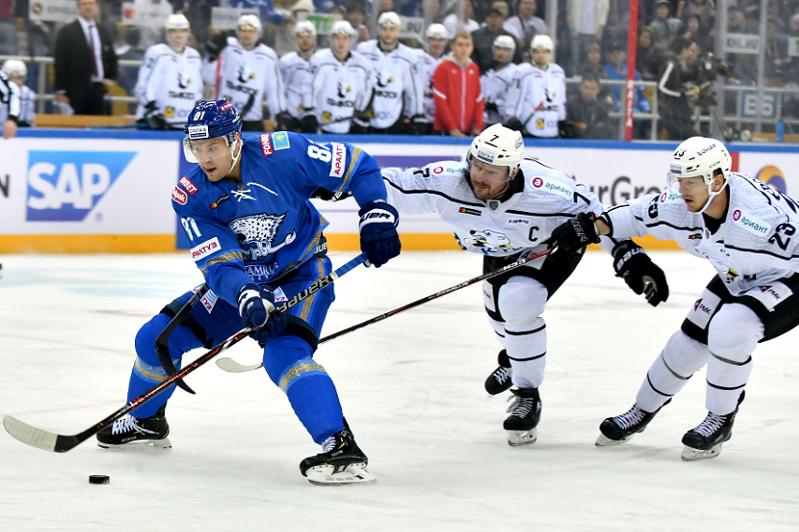 «Тракторға» есе жіберді