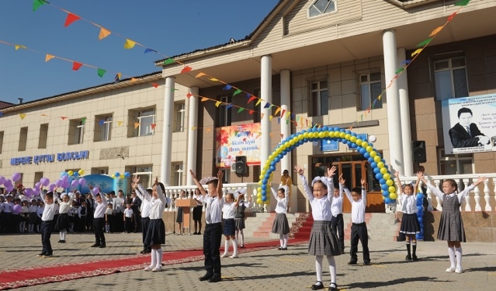 Жазушының есімі берілді