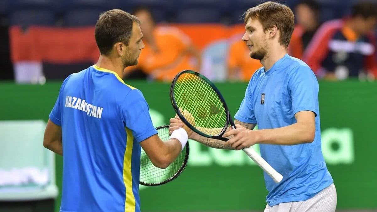 Алғашқы ойында ұтылды