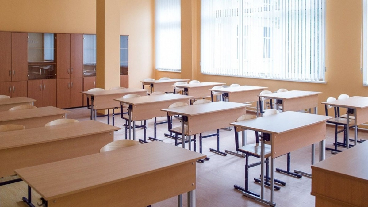 Қарашеңгелге мектеп салып берді