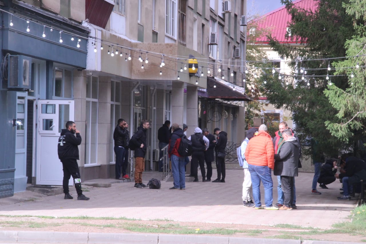 Халық мүддесі бәрінен биік