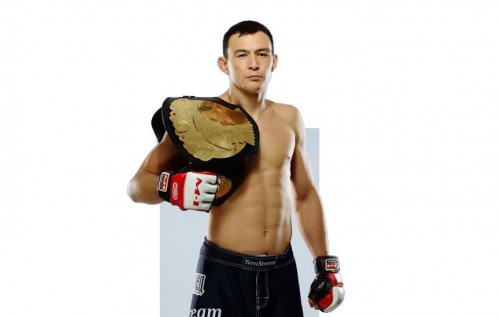 Дамир Арманмен айқасады