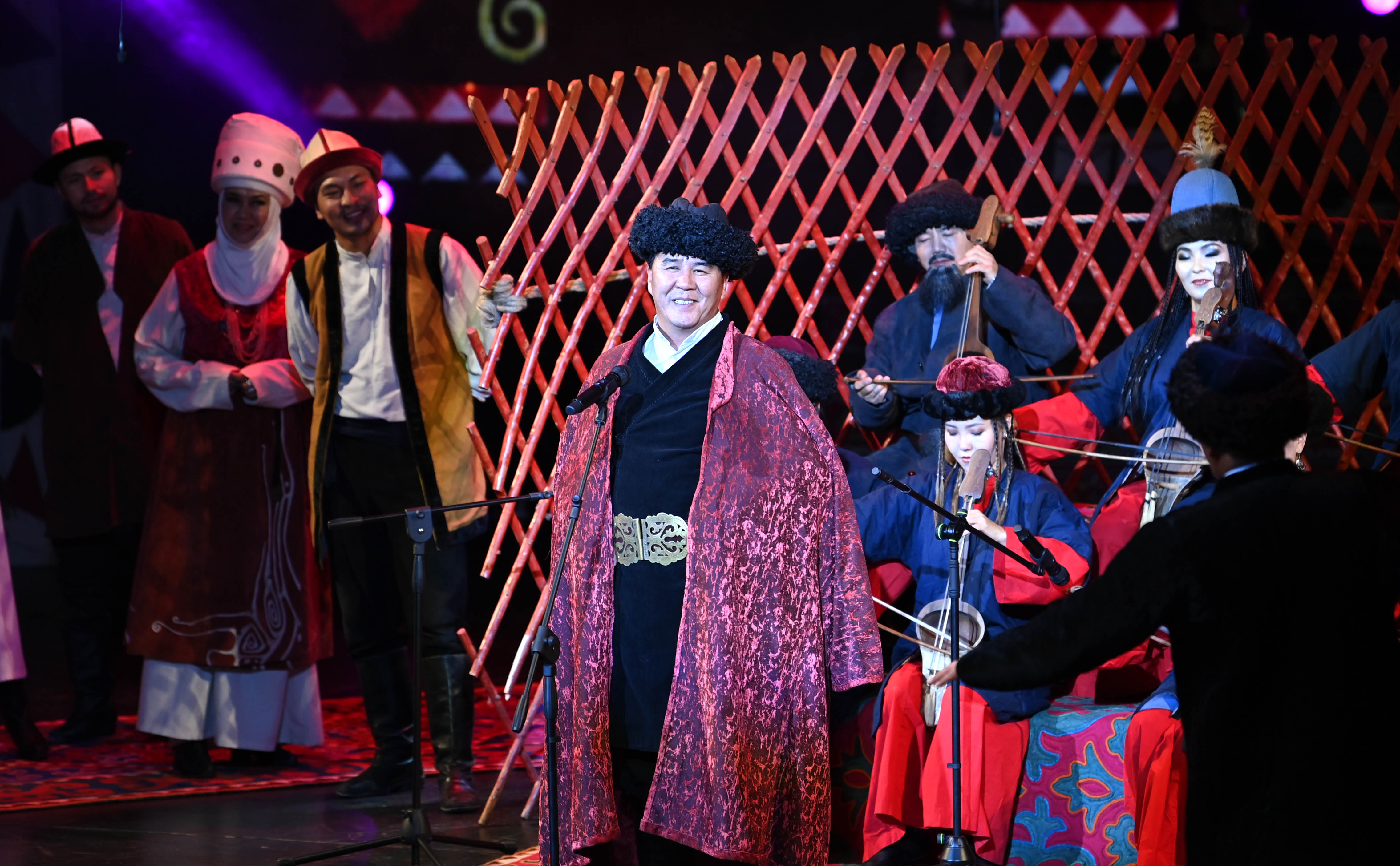 Қырғыздың бермет кештері