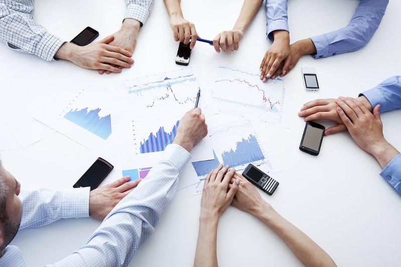 Мамандар – саланың негізгі күші