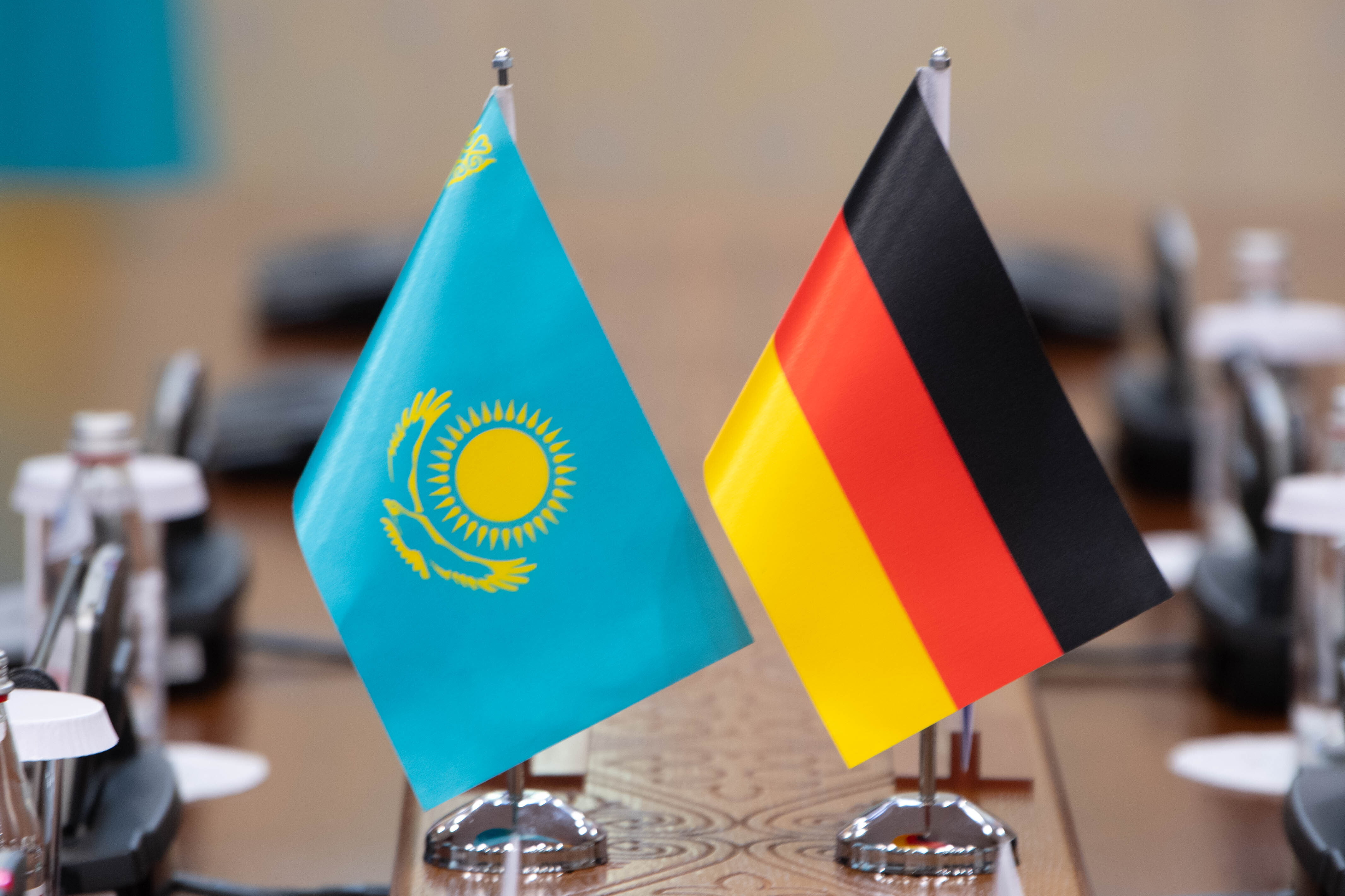 Астана-Берлин: Толық түсіністік бар