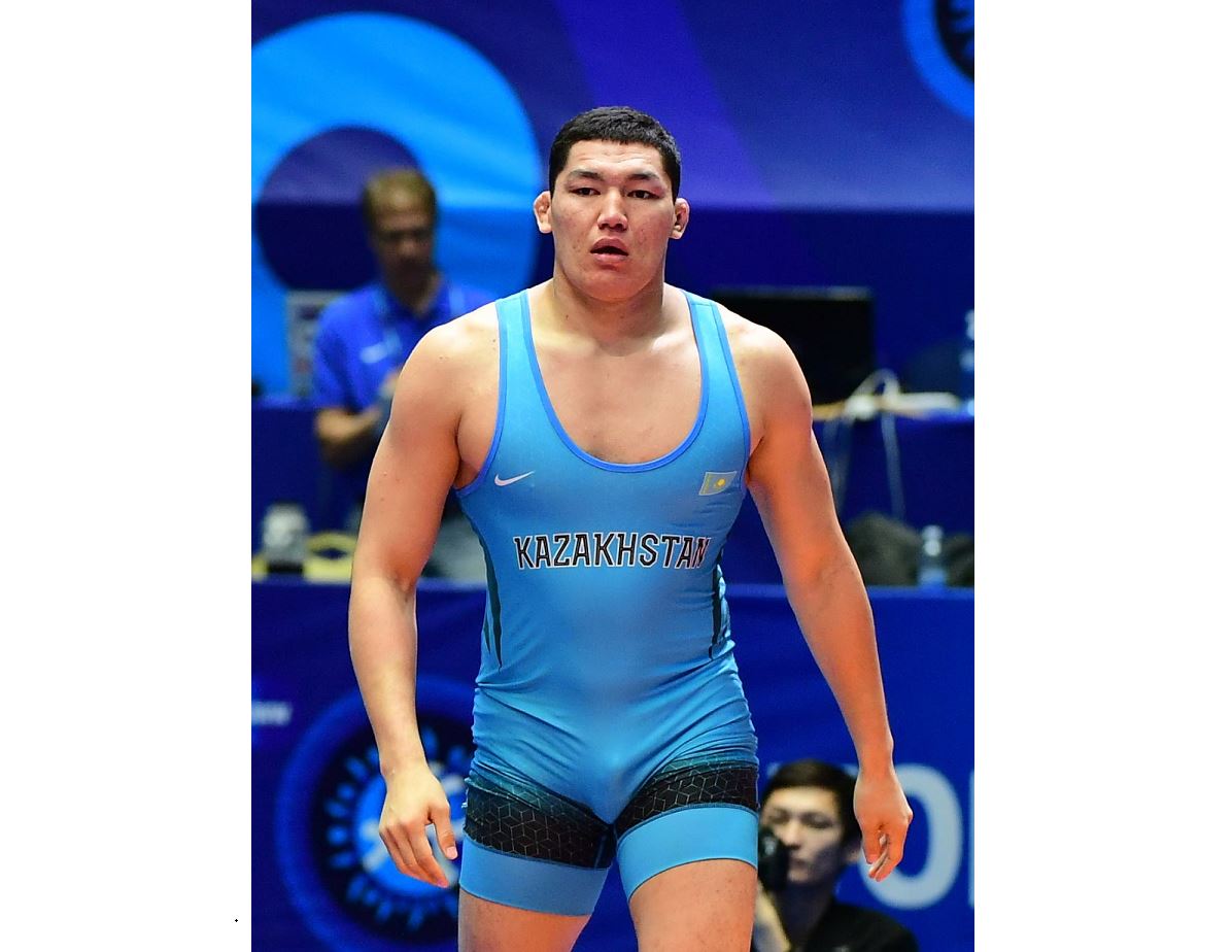 Бәсімізді асырған бес алтын