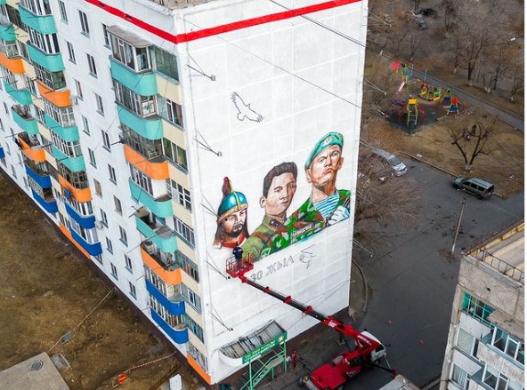 Ақсудағы батырлар бейнесі