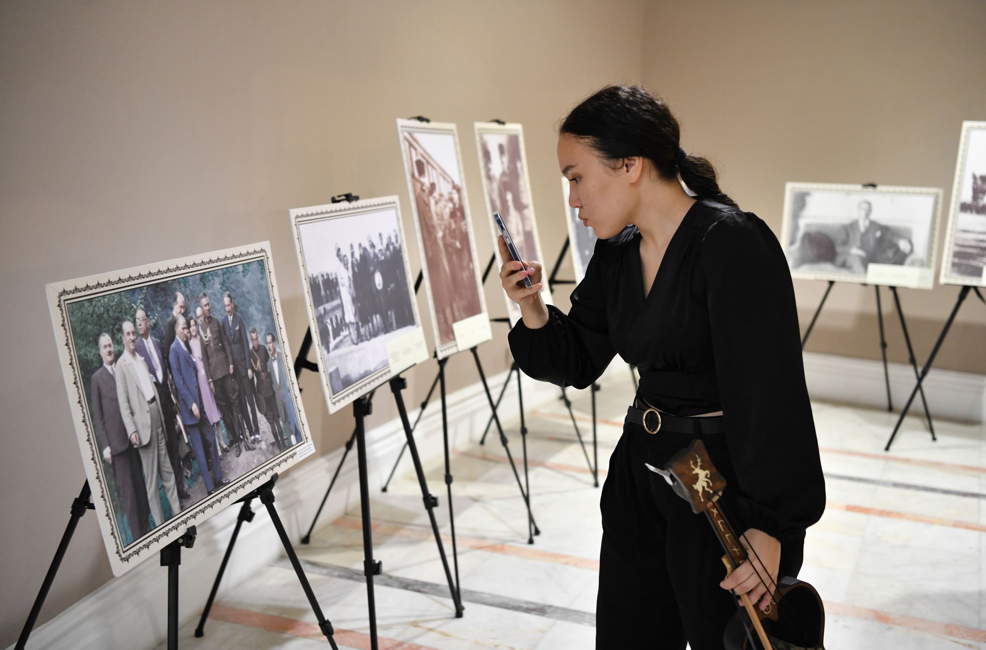 Суреттерді түсірген Ерлан ОМАР, &laquo;EQ&raquo;