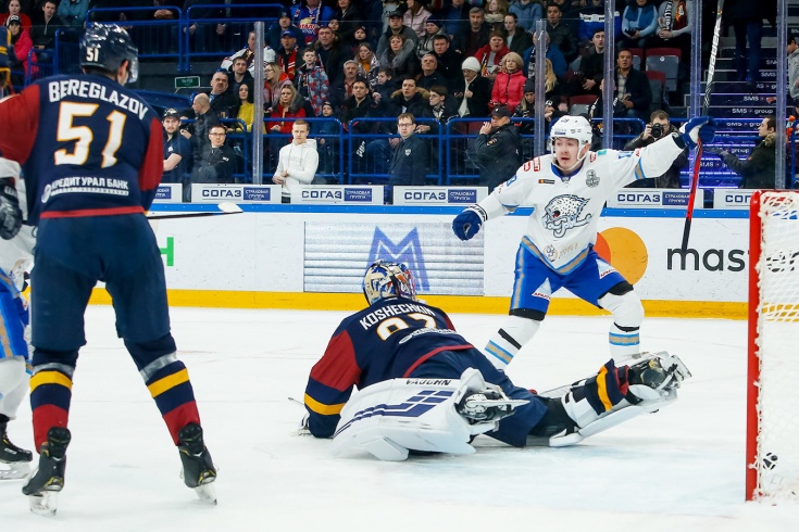 Буллиттен есе жіберді