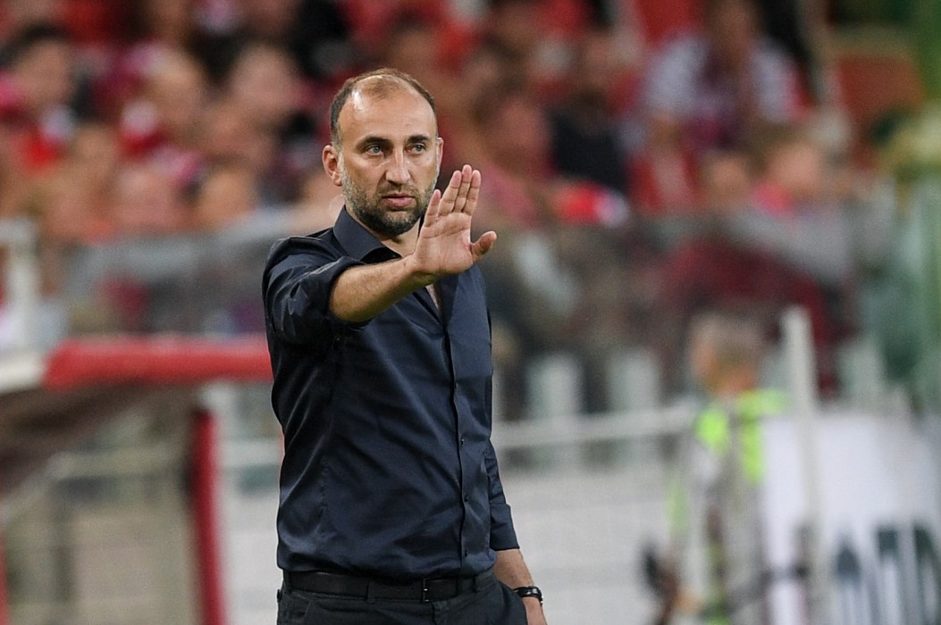 Адиев құрамада қалады