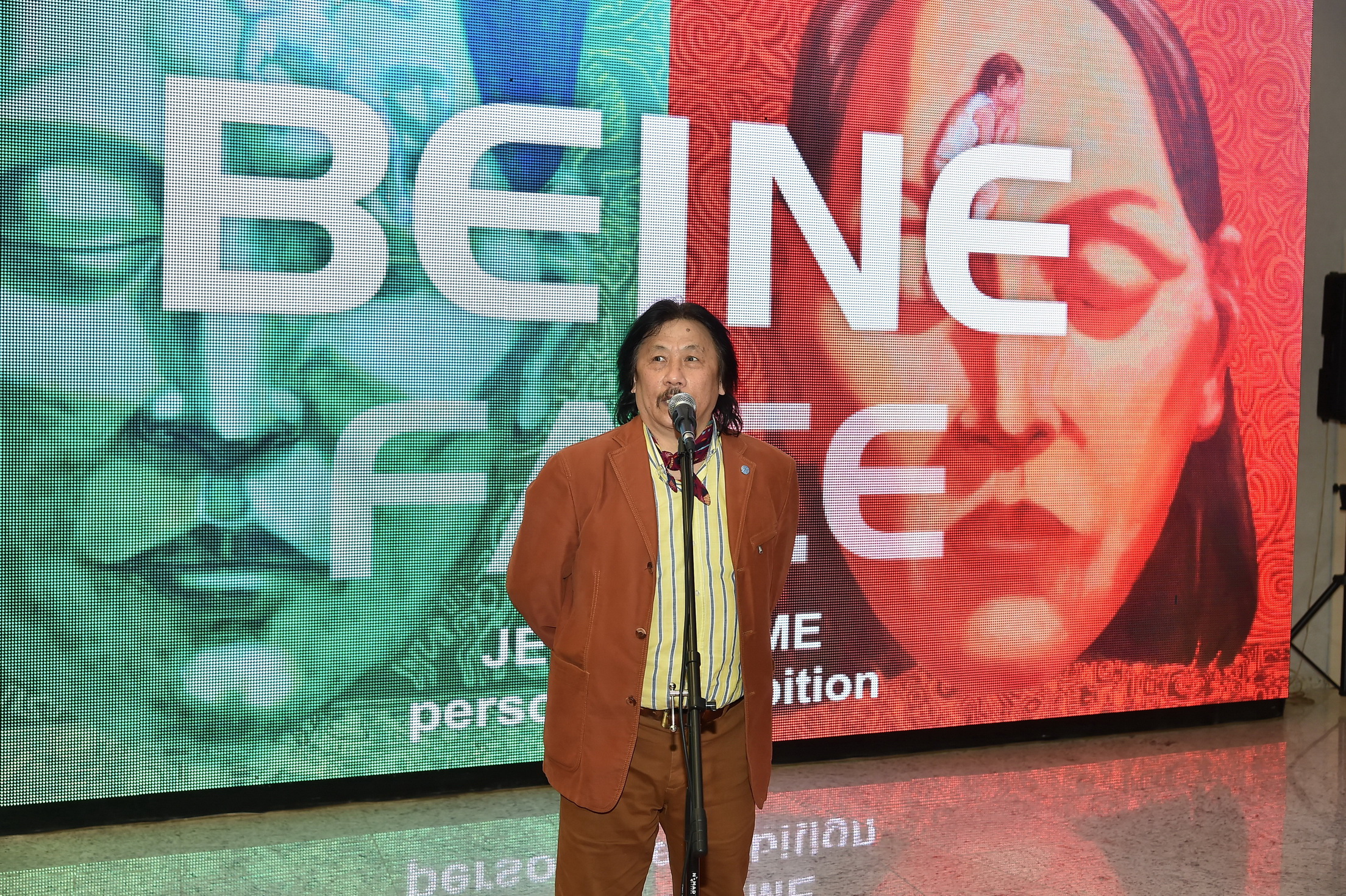 Ұлттық құндылықтарды айшықтаған