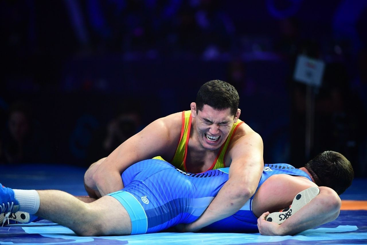 16 балуан оңбай жеңілді