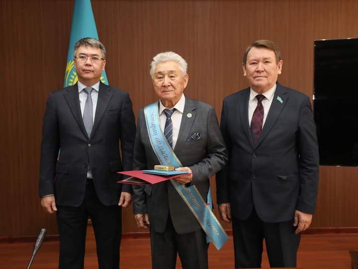 Әйгілі желаяқ – құрметті азамат