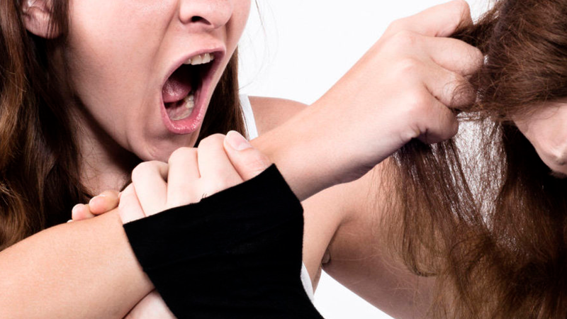 Қатыгез жеткіншек қайдан шығады?