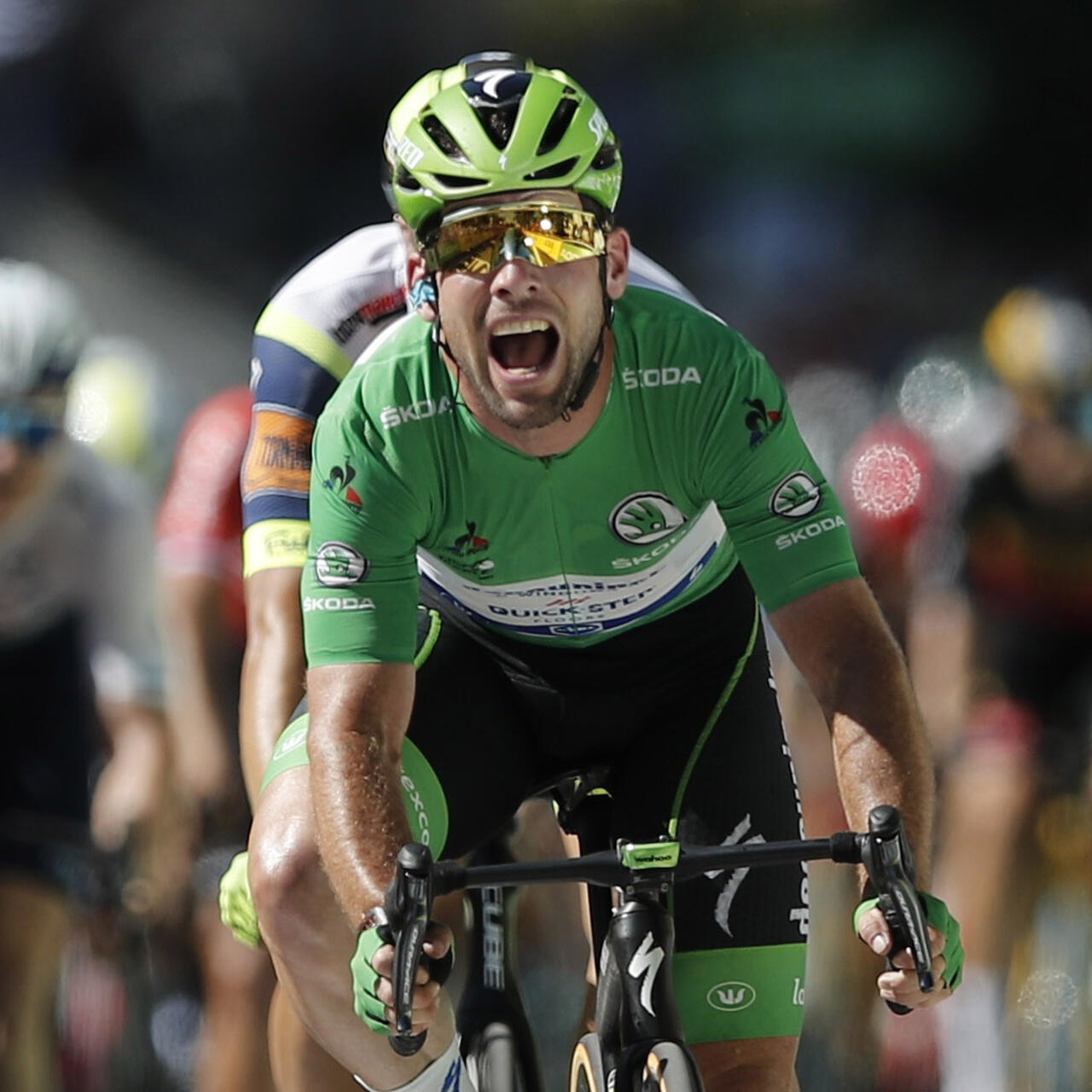 Кавендиш «Астананың»  жейдесін киді