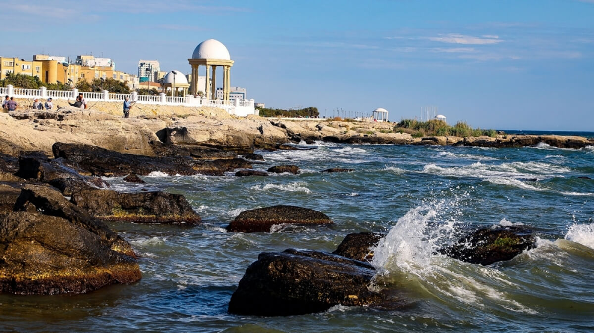 Кәсіпкерлер Каспий туризмін дамыту үшін берілген жер телімдерін сатып жіберген