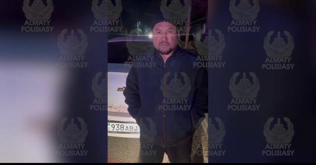 Алматыда ер адамды ұрлап, жүксалғышқа салып әкеткендер ұсталды