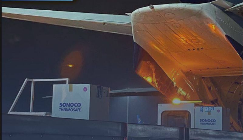 Қазақстанға коронавирусқа қарсы «Комирнати» вакцинасы әкелінді