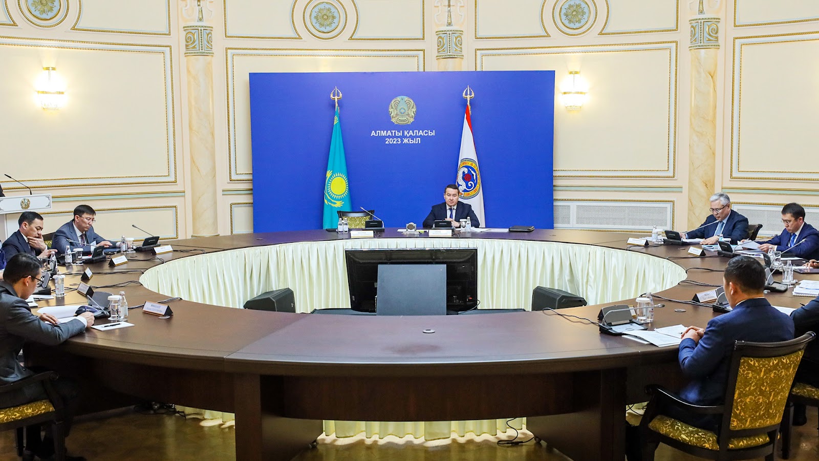 Адымы айқын Алматы