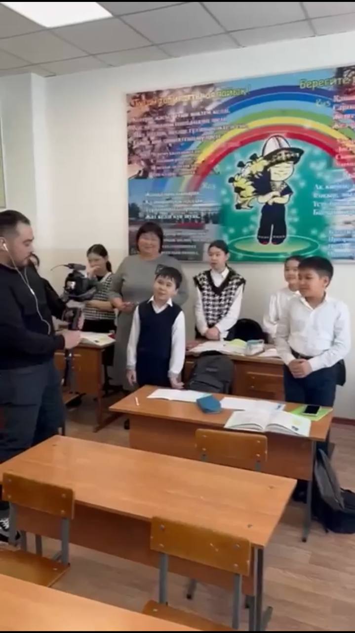 Мектеп оқушысы Мәдениет министріне өтінішін жеткізді