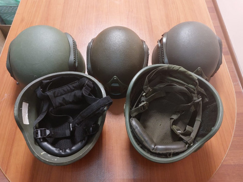 «Қайрақ» шекара бекетінде әскери шлем тиелген көлік ұсталды